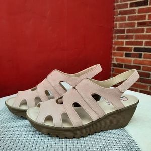 Skechers Parallel Stylin Memory Foam Caged Slingback Suede Wedge Spring